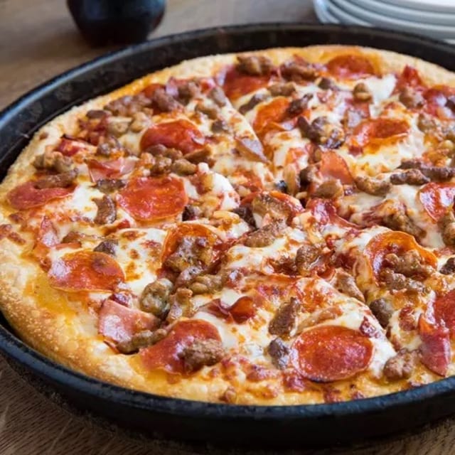 Old school Pan Pizza!.