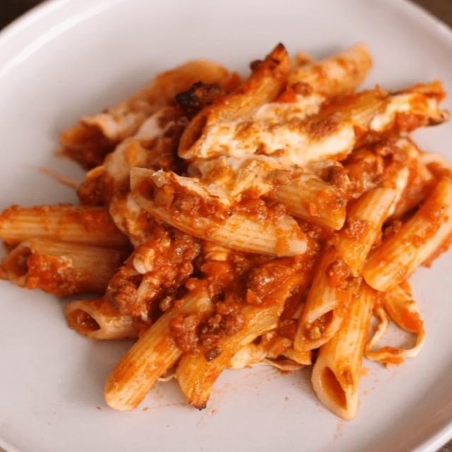 Penne Al Forno Italiano Pasta Tray.