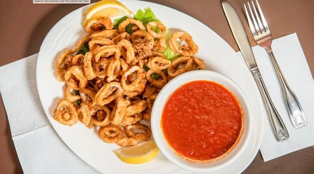Fried Calamari Tray.